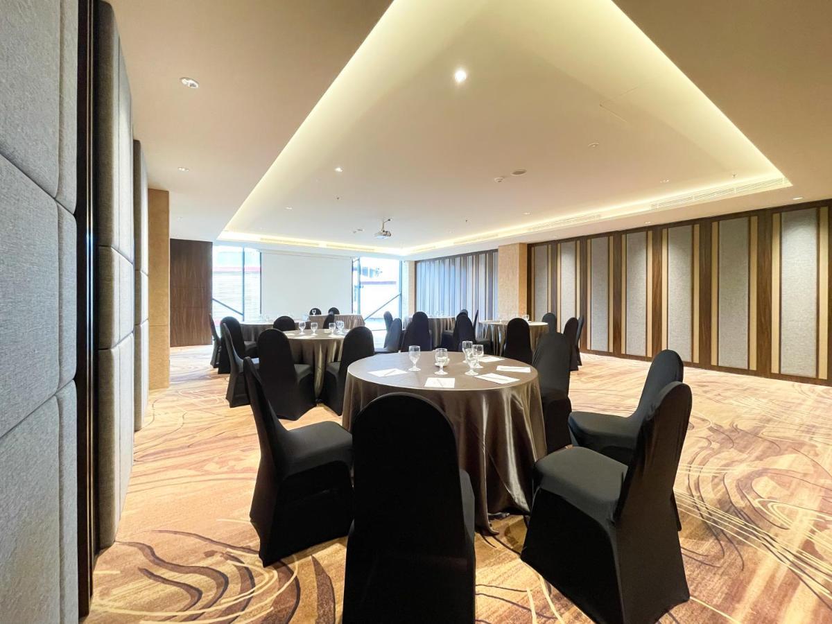 Artotel Batam Нагоя Экстерьер фото